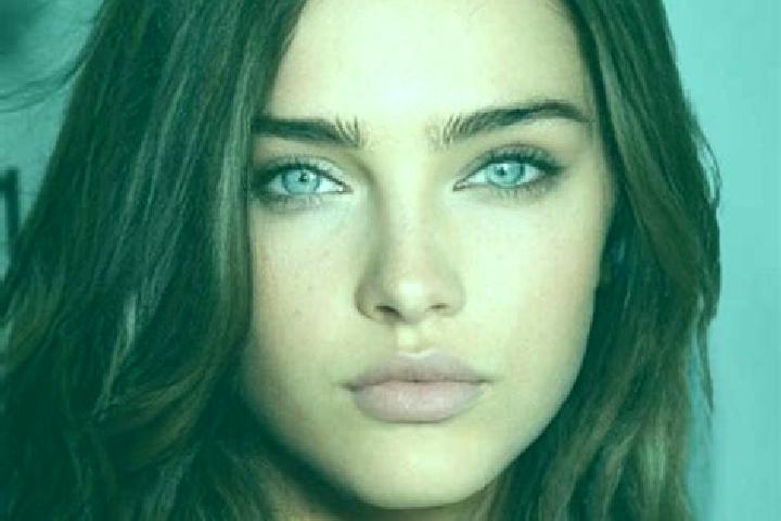 Quinn, 31, a brunette green-eyed european companion based in San Esteban de Pravia. Offering Girlfriend Experience, A-Level, Massage. Available for incall an...