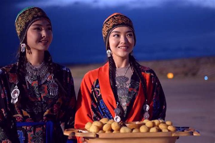 Quinn, 31 — Escort in Karavan, Kyrgyzstan