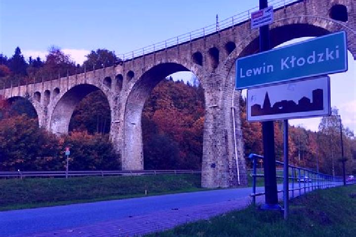 Quinn, 31 — Escort in Lewin Klodzki, Poland