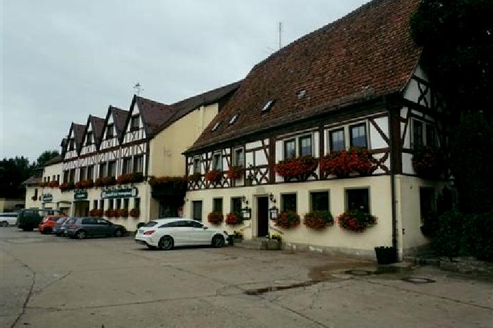 Quinn, 31 — Escort in Oberickelsheim, Germany