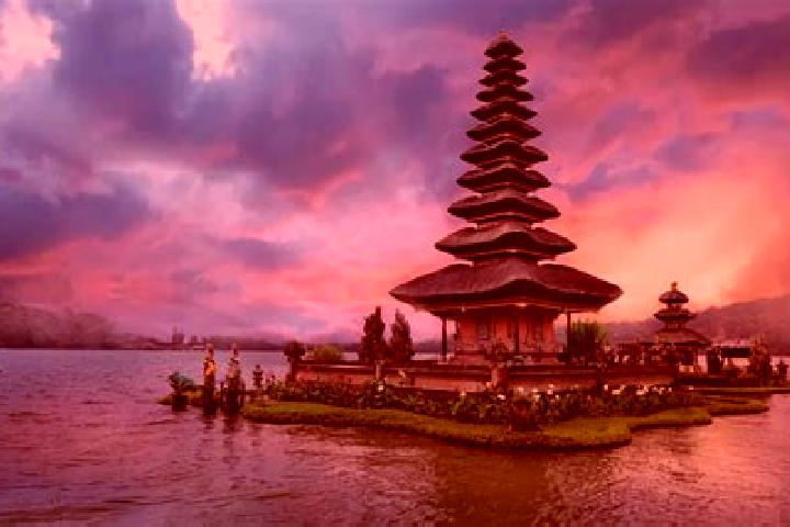 Quinn, 31 — Escort in Sukasada, Indonesia