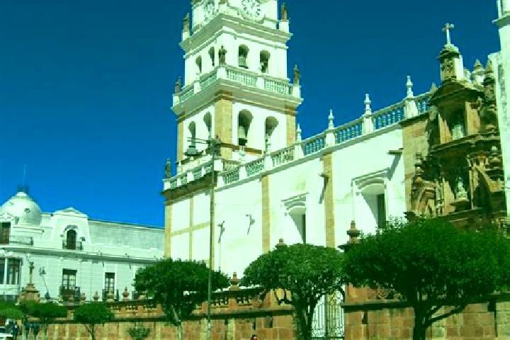 Quinn, 31 — Escort in Yamparaez, Bolivia