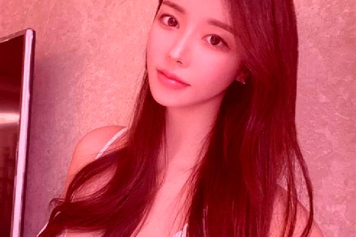 Quinn, 31 — Escort in Yu erhong, China