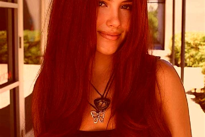 Quinn, 32, a auburn dark-eyed slavic companion based in Gallus. Offering Party Girl, Couples, Roleplay, OWO. Available for incall and outcall, day and evenin...
