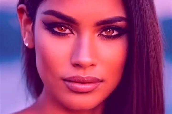 Quinn, 32, a black hazel-eyed latina companion based in Vatoussa. Offering 69, Erotic Massage, Domination. Available for incall and outcall, overnight bookin...