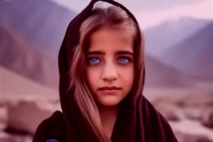 Quinn, 32, a blonde brown-eyed middle eastern companion based in Moio de Calvi. Offering Girlfriend Experience, OWO, BDSM, Travel Companion. Available for in...