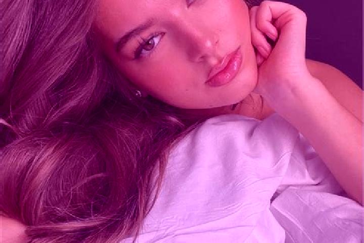 Quinn, 32, a brunette hazel-eyed slavic companion based in Toro. Offering Striptease, A-Level, Deep French Kissing, OWO. Available for incall and outcall, da...