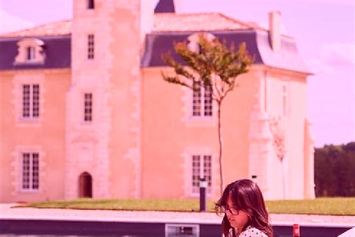 Quinn, 32 — Escort in Aignan, France