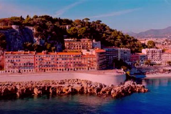 Quinn, 32 — Escort in Perouse, France