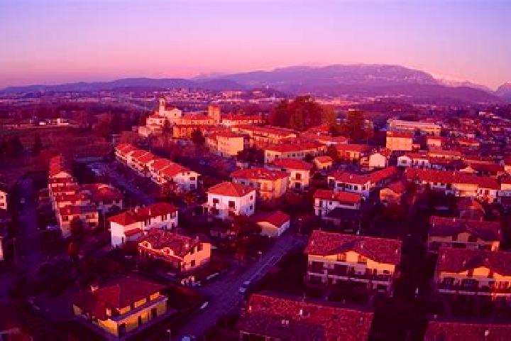 Quinn, 32 — Escort in Uboldo, Italy