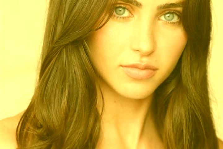 Quinn, 33, a auburn brown-eyed indian companion based in Fiki. Offering Couples, Overnight, Dinner Date, Domination. Available for incall and outcall, day an...