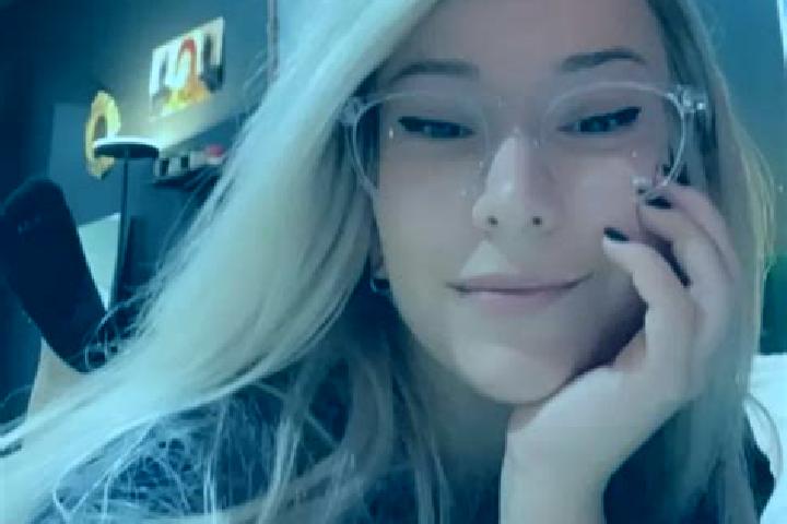 Quinn, 33, a blonde amber-eyed mediterranean companion based in Sao Jose da Lagoa Tapada. Offering Roleplay, Striptease, Dinner Date, OWO, Travel Companion. ...
