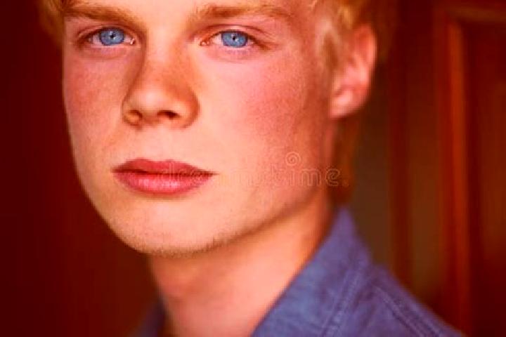 Quinn, 33, a blonde blue-eyed asian companion based in Harsin. Offering Roleplay, Couples, Erotic Massage, A-Level. Available for incall and outcall, overnig...