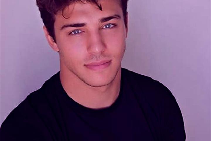 Quinn, 33, a brunette green-eyed mixed companion based in Hengshanqiao. Offering Overnight, Tantra, Duos, Girlfriend Experience. Available for incall and out...