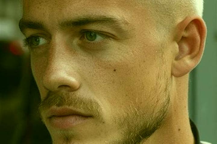Quinn, 33, a platinum blonde brown-eyed slavic companion based in Batuampar. Offering Fetish, Prostate Massage, Dinner Date. Available for incall and outcall...