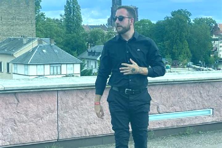 Quinn, 33 — Escort in Barenstein, Germany