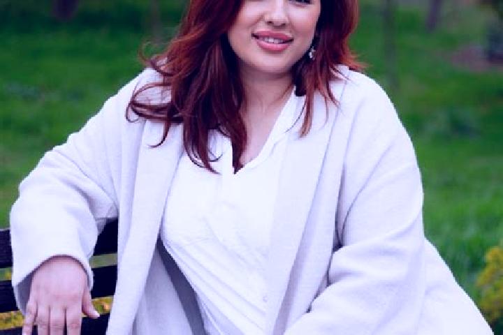 Quinn, 33 — Escort in Niznyaya Poltavka, Russia