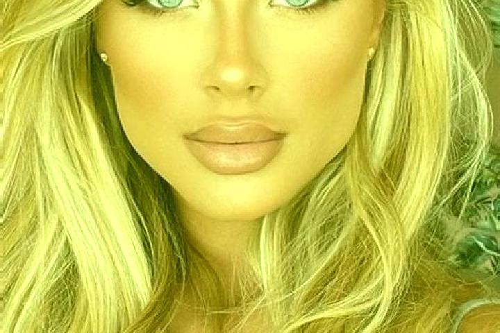 Quinn, 34, a blonde hazel-eyed latina companion based in Lacusteni. Offering Fetish, CIM, 69. Available for incall and outcall, day and evening dates.