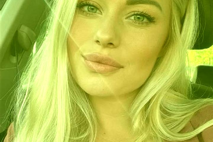 Quinn, 34, a blonde hazel-eyed mediterranean companion based in Quiros. Offering 69, Duos, CIM, Deep French Kissing. Available for incall and outcall, day an...