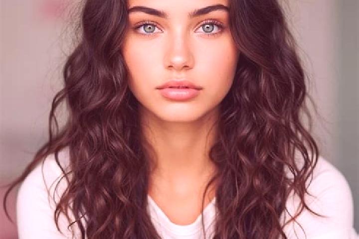 Quinn, 34, a brunette green-eyed mediterranean companion based in Eggenthal. Offering Party Girl, Fetish, Dinner Date, CIM. Available for incall and outcall,...