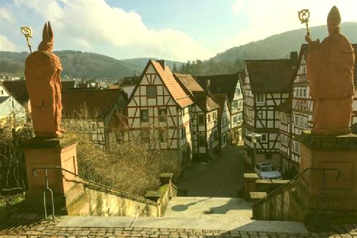 Quinn, 34 — Escort in Bad Orb, Germany