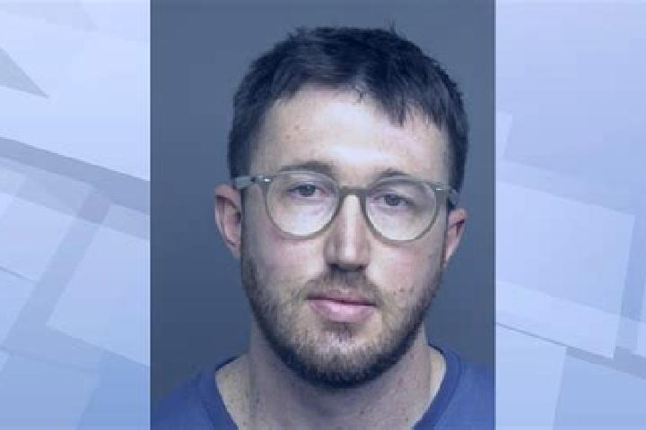Quinn, 34 — Escort in East Dubuque, United States