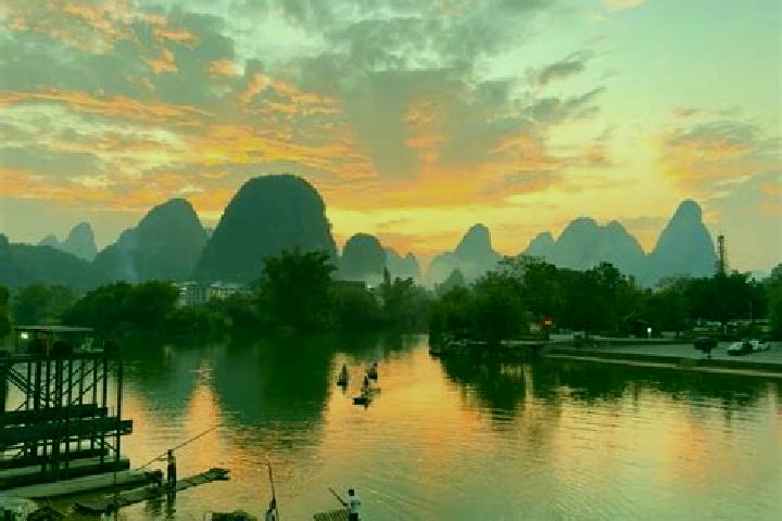 Quinn, 34 — Escort in Fushui, China