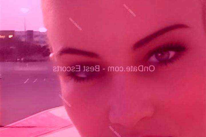 Quinn, 34 — Escort in Handewitt, Germany