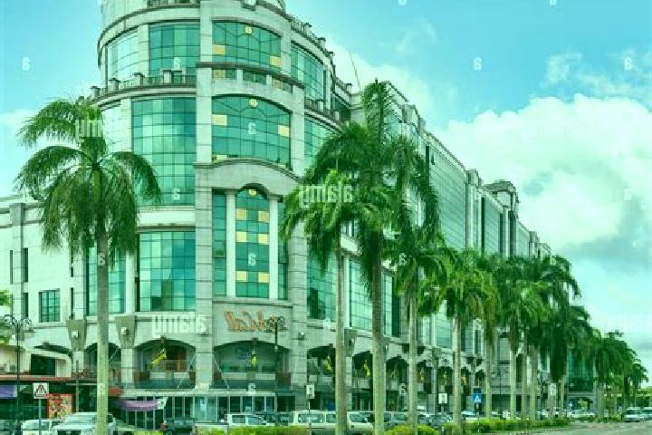 Quinn, 34 — Escort in Kampung Pangkalan Gadong, Brunei