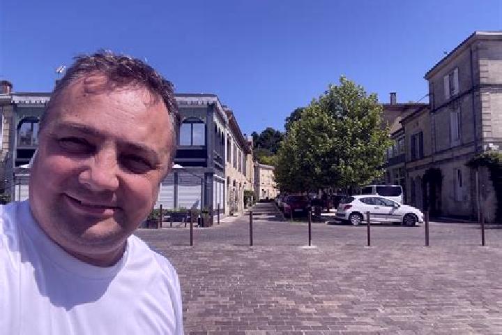Quinn, 34 — Escort in Lestiac-sur-Garonne, France
