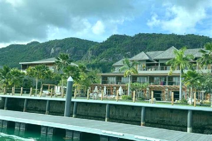 Quinn, 34 — Escort in Roche Caiman, Seychelles