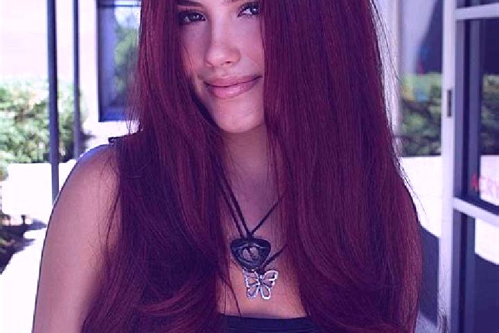 Quinn, 35, a auburn dark-eyed european companion based in Merzen. Offering Fetish, Travel Companion, Deep French Kissing, OWO. Available for incall and outca...