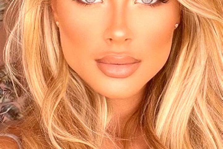 Quinn, 35, a blonde hazel-eyed latina companion based in Drachhausen. Offering A-Level, Erotic Massage, Deep French Kissing, Party Girl. Available for incall...