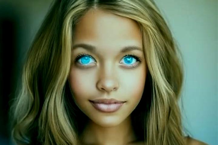 Quinn, 35, a chestnut blue-eyed mixed companion based in Wuxing. Offering Fetish, Erotic Massage, Girlfriend Experience, Deep French Kissing. Available for i...