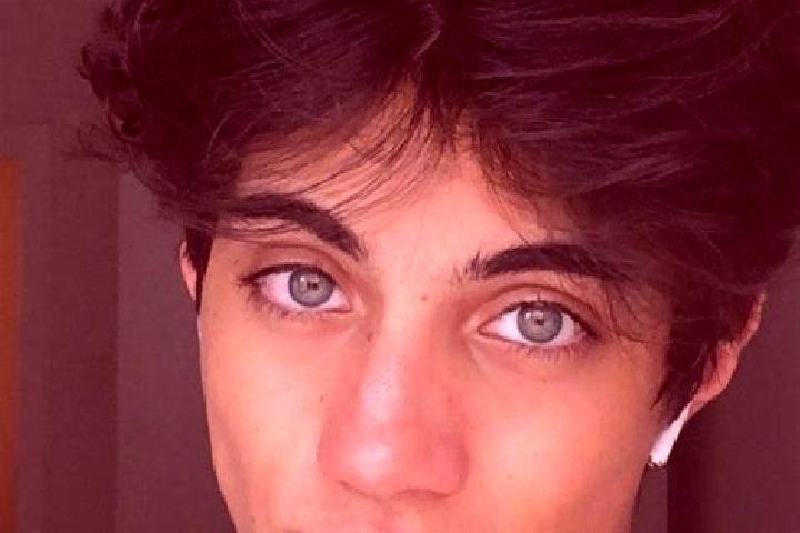 Quinn, 35, a chestnut dark-eyed caucasian companion based in Korinos. Offering Domination, OWO, Travel Companion, Tantra. Available for incall and outcall, d...