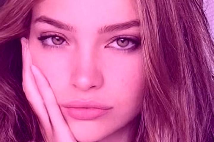 Quinn, 35, a dark blonde hazel-eyed caucasian companion based in Bulzestii de Sus. Offering Girlfriend Experience, A-Level, Travel Companion. Available for i...