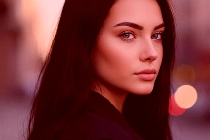 Quinn, 35, a red blue-eyed latina companion based in Atap. Offering Roleplay, GFE, Striptease, Deep French Kissing. Available for incall and outcall, overnig...