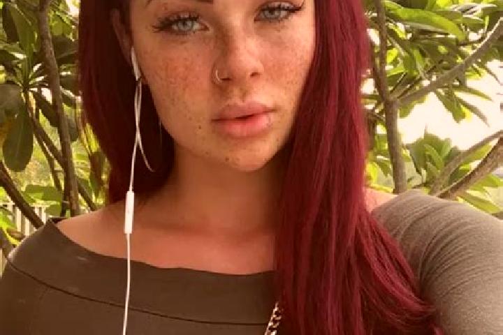Quinn, 35, a red grey-eyed latina companion based in Camphin-en-Pevele. Offering GFE, A-Level, CIM. Available for incall and outcall, overnight bookings avai...