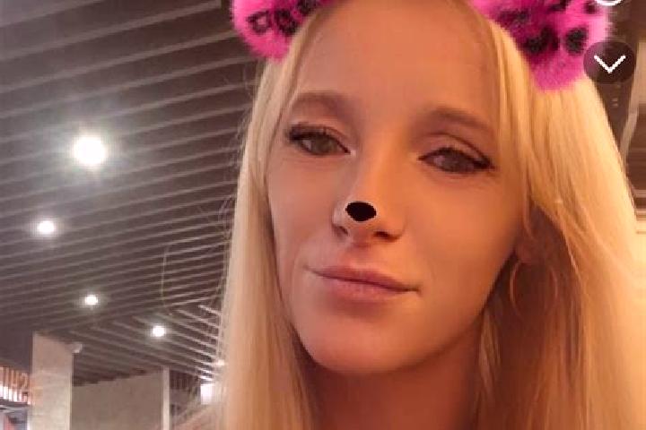 Quinn, 35 — Escort in Bours, France