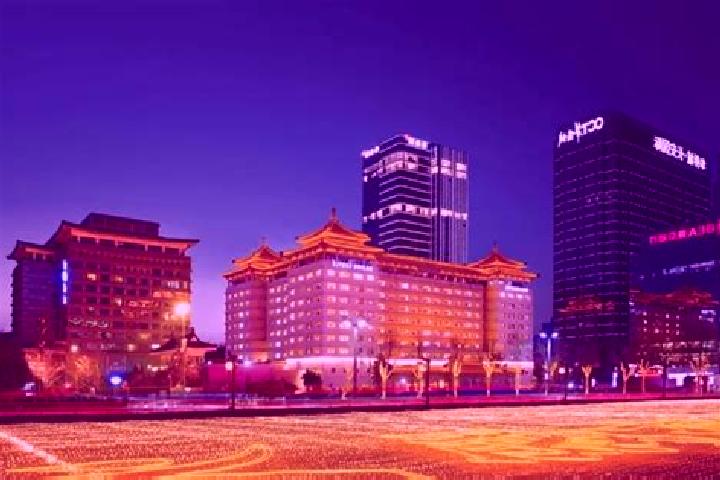 Quinn, 35 — Escort in Dajing, China