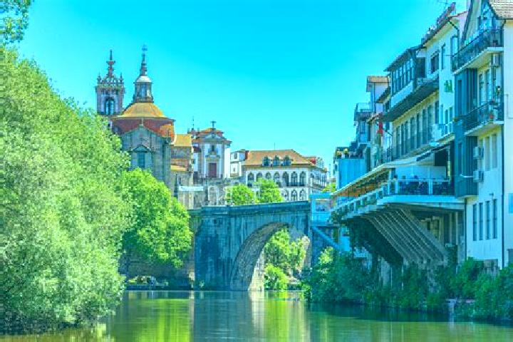 Quinn, 35 — Escort in Ermidas, Portugal