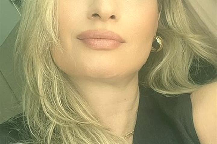 Quinn, 35 — Escort in Err, France