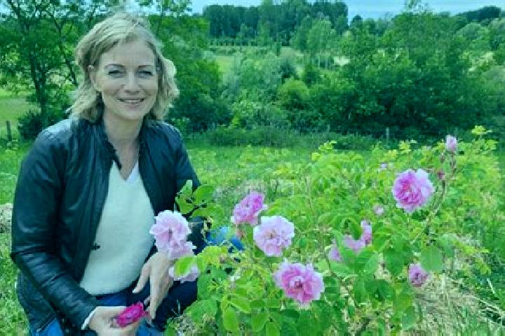 Quinn, 35 — Escort in Montcresson, France