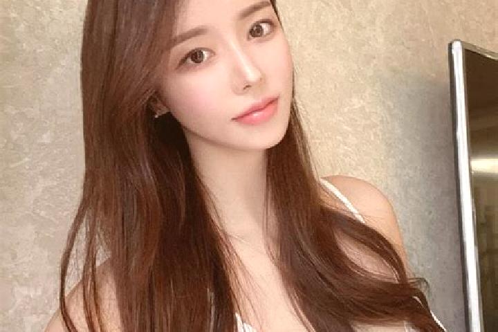 Quinn, 35 — Escort in Zhaike, China
