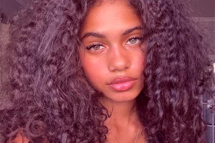 Quinn, 36, a auburn blue-eyed ebony companion based in Apen. Offering Travel Companion, Party Girl, GFE. Available for incall and outcall, overnight bookings...