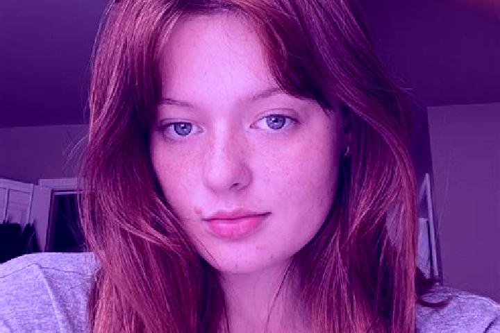 Quinn, 36, a auburn grey-eyed mixed companion based in Barmouth. Offering GFE, Overnight, Massage, Roleplay, Erotic Massage. Available for incall and outcall...