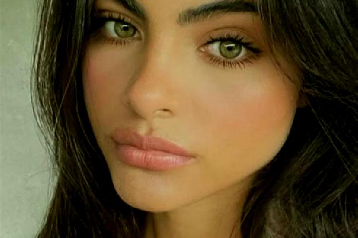 Quinn, 36, a blonde dark-eyed caucasian companion based in Homer Glen. Offering Erotic Massage, Girlfriend Experience, Travel Companion. Available for incall...