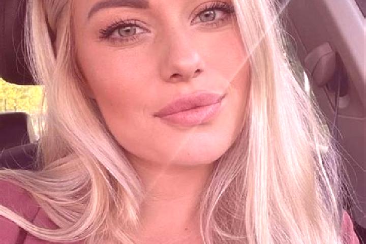 Quinn, 36, a blonde hazel-eyed indian companion based in Bornerbroek. Offering Party Girl, Travel Companion, Dinner Date, Tantra. Available for incall and ou...