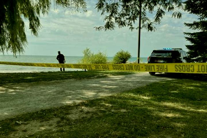 Quinn, 36 — Escort in Coronation Park, Canada