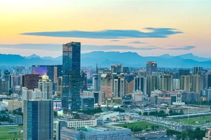 Quinn, 36 — Escort in Lingwu, China